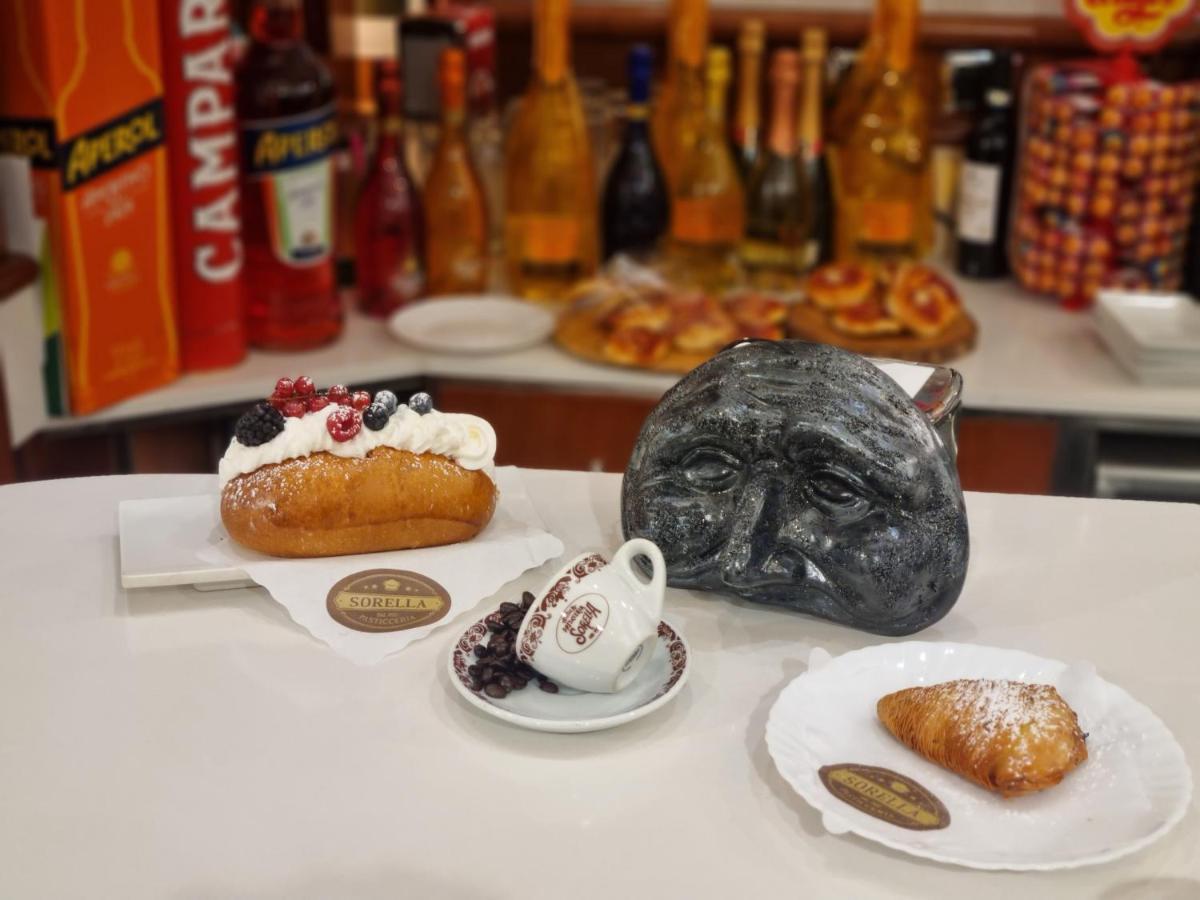 Twin Towers Naples Luxury Bed & Breakfast エクステリア 写真