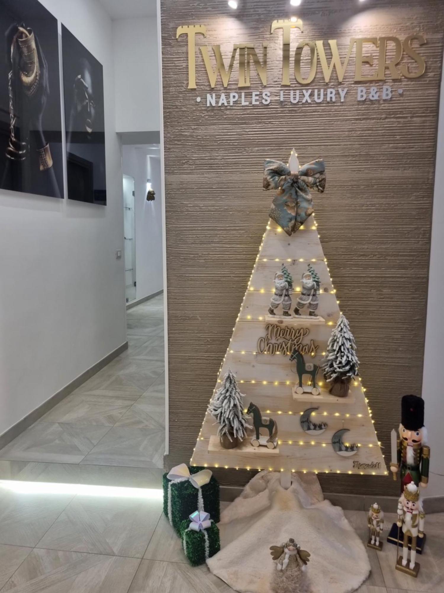 Twin Towers Naples Luxury Bed & Breakfast エクステリア 写真