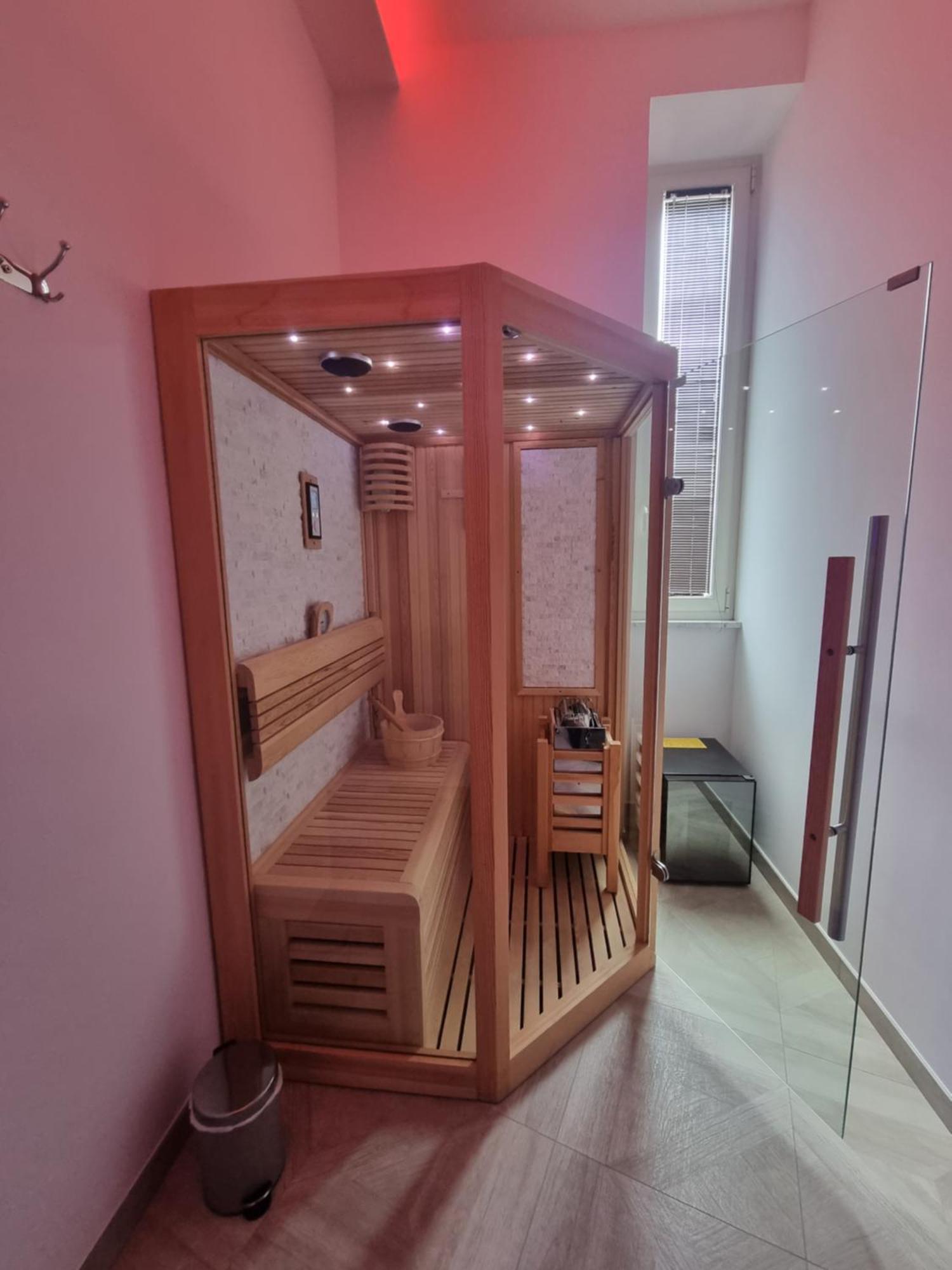 Twin Towers Naples Luxury Bed & Breakfast エクステリア 写真